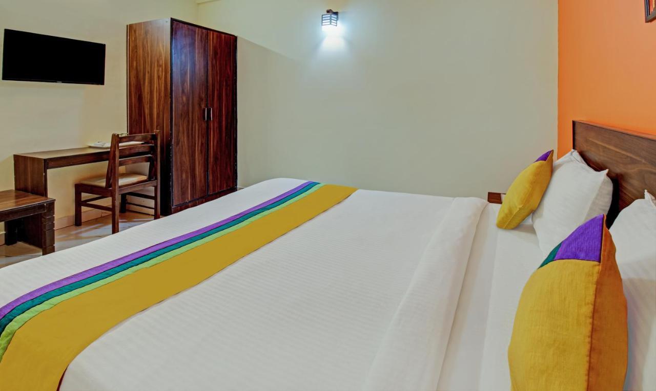 Itsy Hotels Royal Monarch Gorakhpur Exterior photo